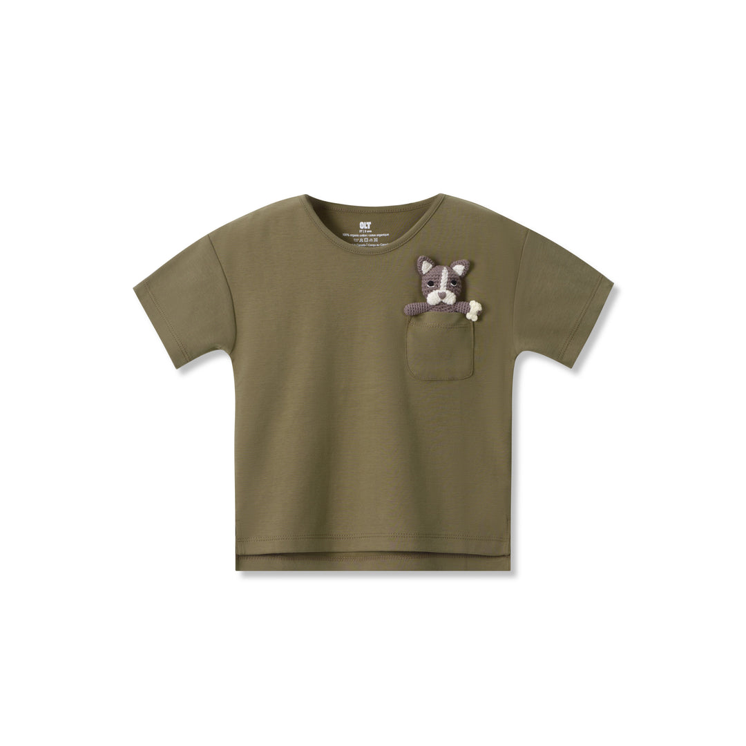 T-Shirt in Olive